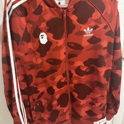 bape track top raw red camo 