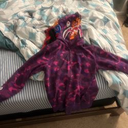 Bape Hoodie Size L