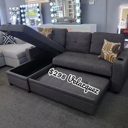 ✅️✅️Convertible Sectional
Reversible Convertible Sectional W/Cup Holders & Storage✅️✅️