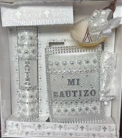 Set de Biblia y vela para bautizo
