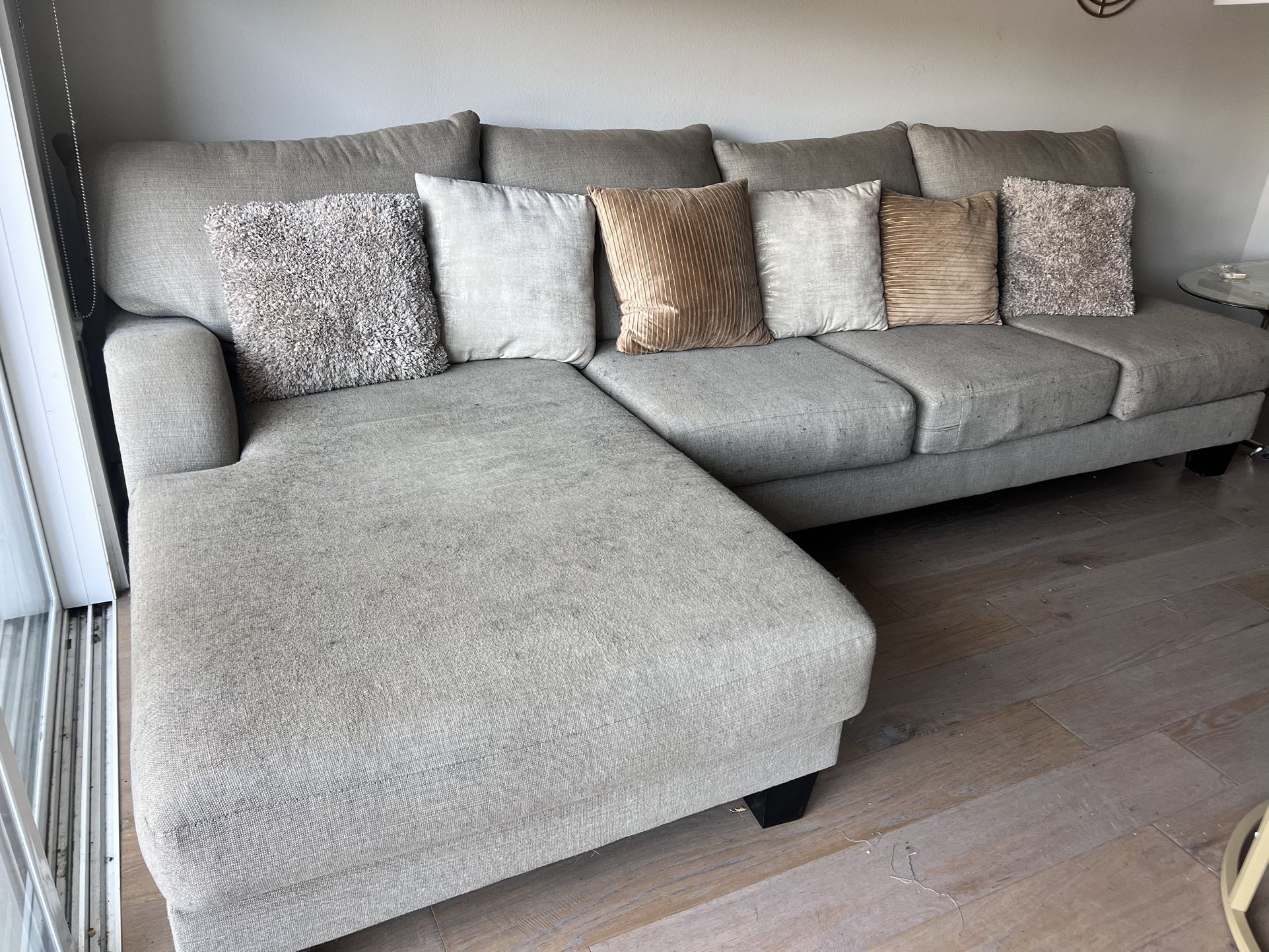 Sectional Couch - GREAT DEAL