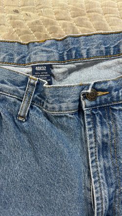 Jeans like new   2 pairs 8$
