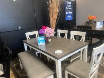 5  pc dining set. $499.00