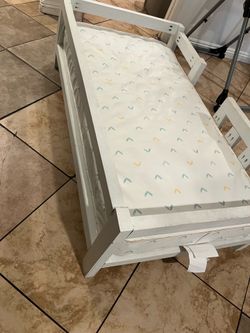 Toddler bunk beds
