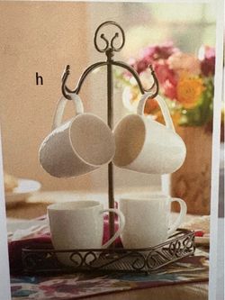 Princess house.  🏡 solo vendo el metal.    No. 👎 incluye tazas.