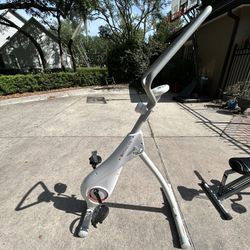 Echelon Vertical Cycle Trainer