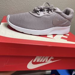 Nike New