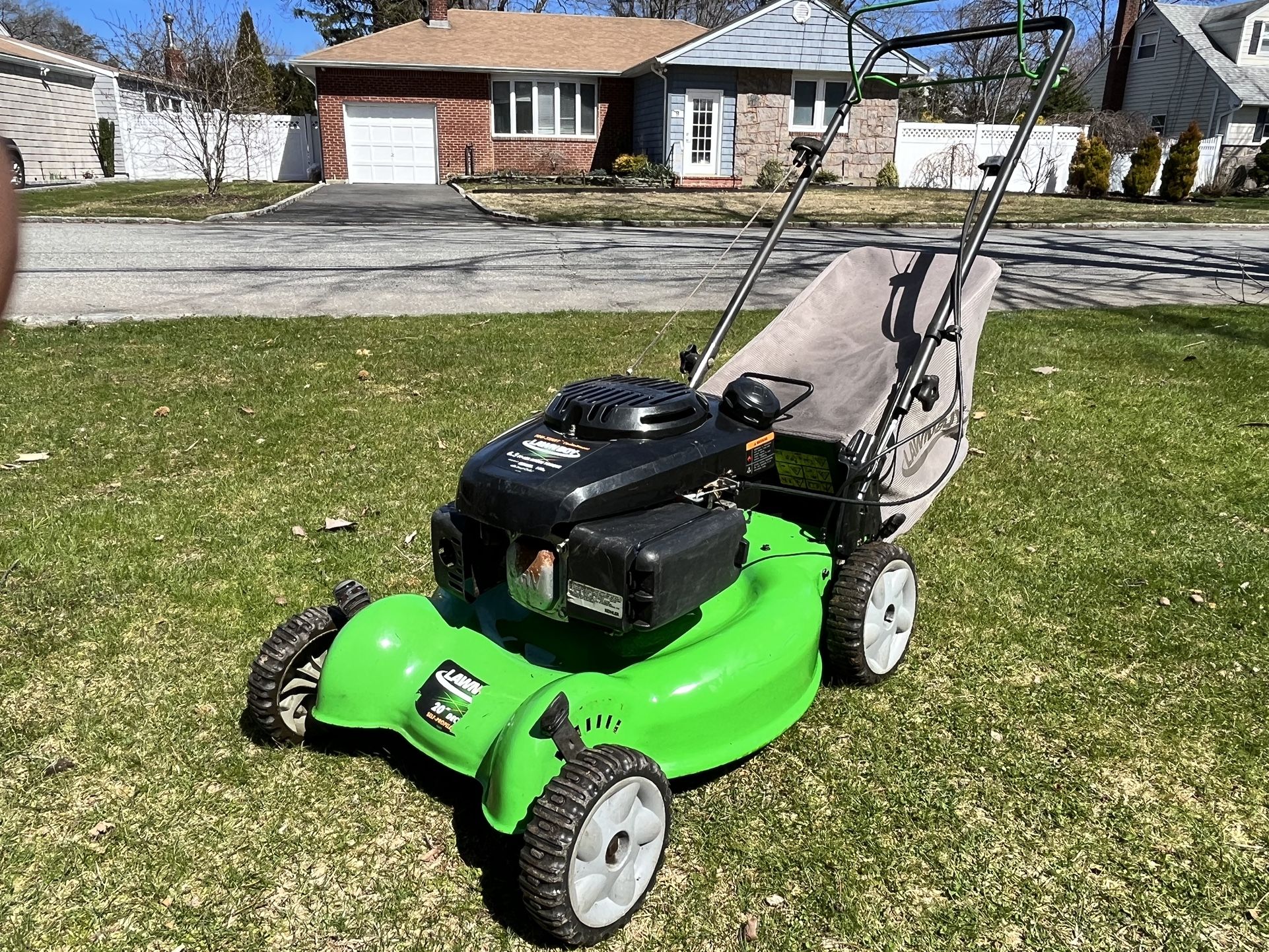 LAWNBOY 20” 6.5HP KOHLER ENGINE REAR SELF PROPELLED LAWNMOWER WITH GRASS LEAF BAGGER BAG