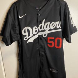 Men's Black Dodgers Jersey for Sale in Oceanside, CA - OfferUp
