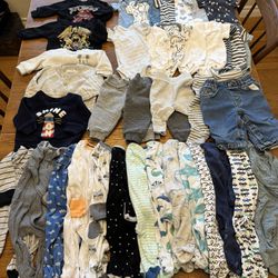 Newborn Clothes & Diapers