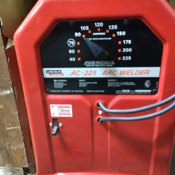 Lincoln Electric Arc 225 Welder