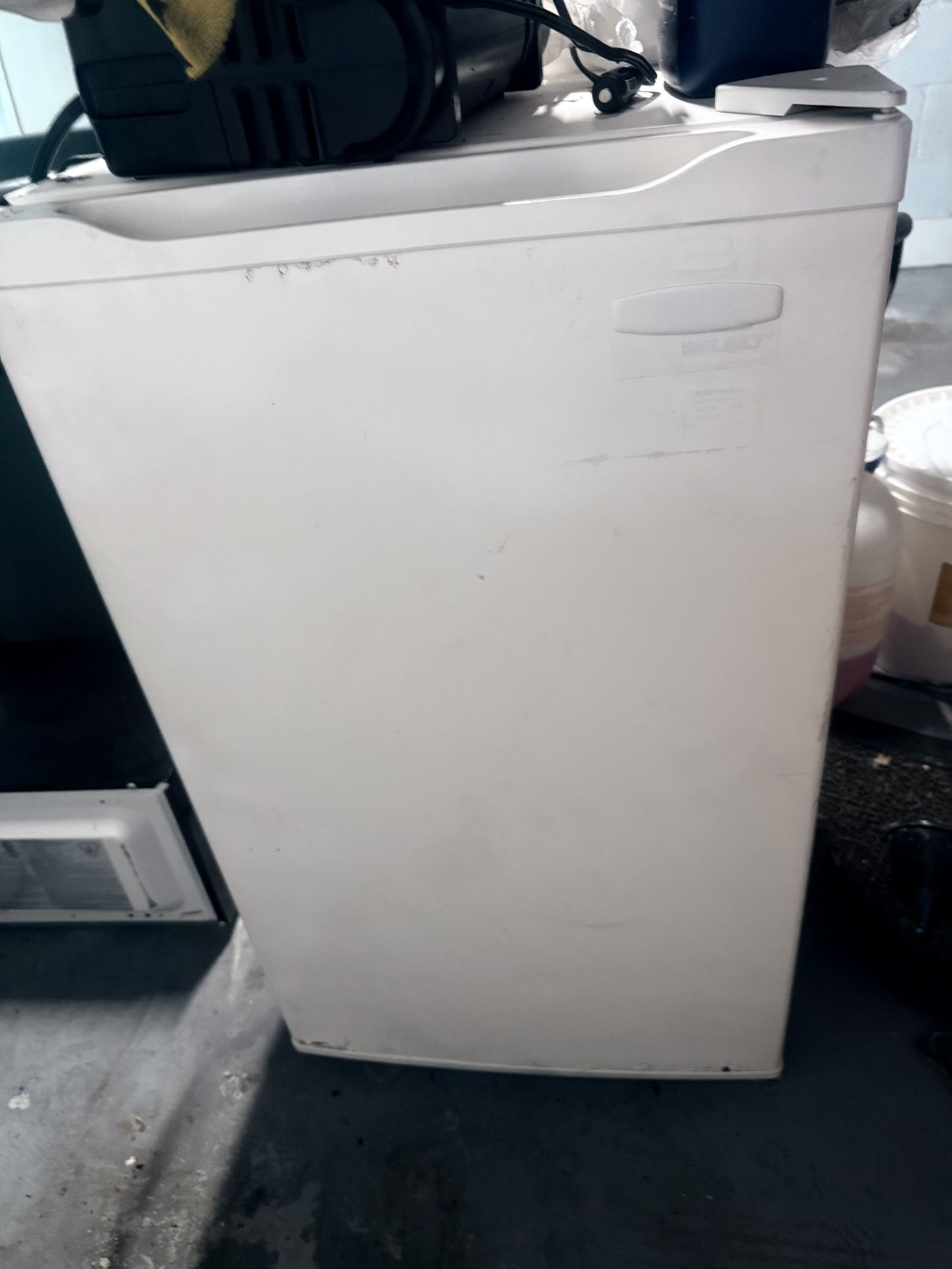 Mini Fridge