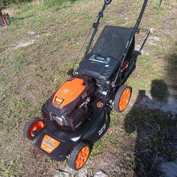YARDMAX 22 in. 3-in-1  (RWD) Self-propelled Lawn Mower 