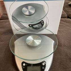 Digital Scale 6.6lb Capacity With Box 
