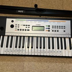 Yamaha Keyboard Piano