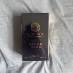 Dylan Blue Versace 