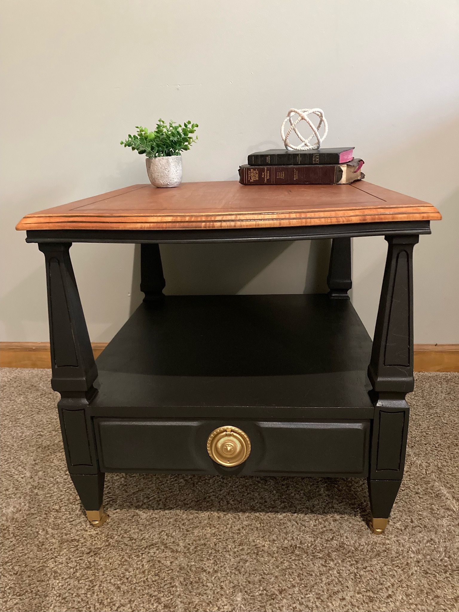 Side Table / End Table Black Onyx And Gold
