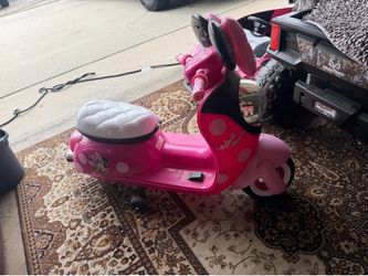 Minnie Mouse scooter $50