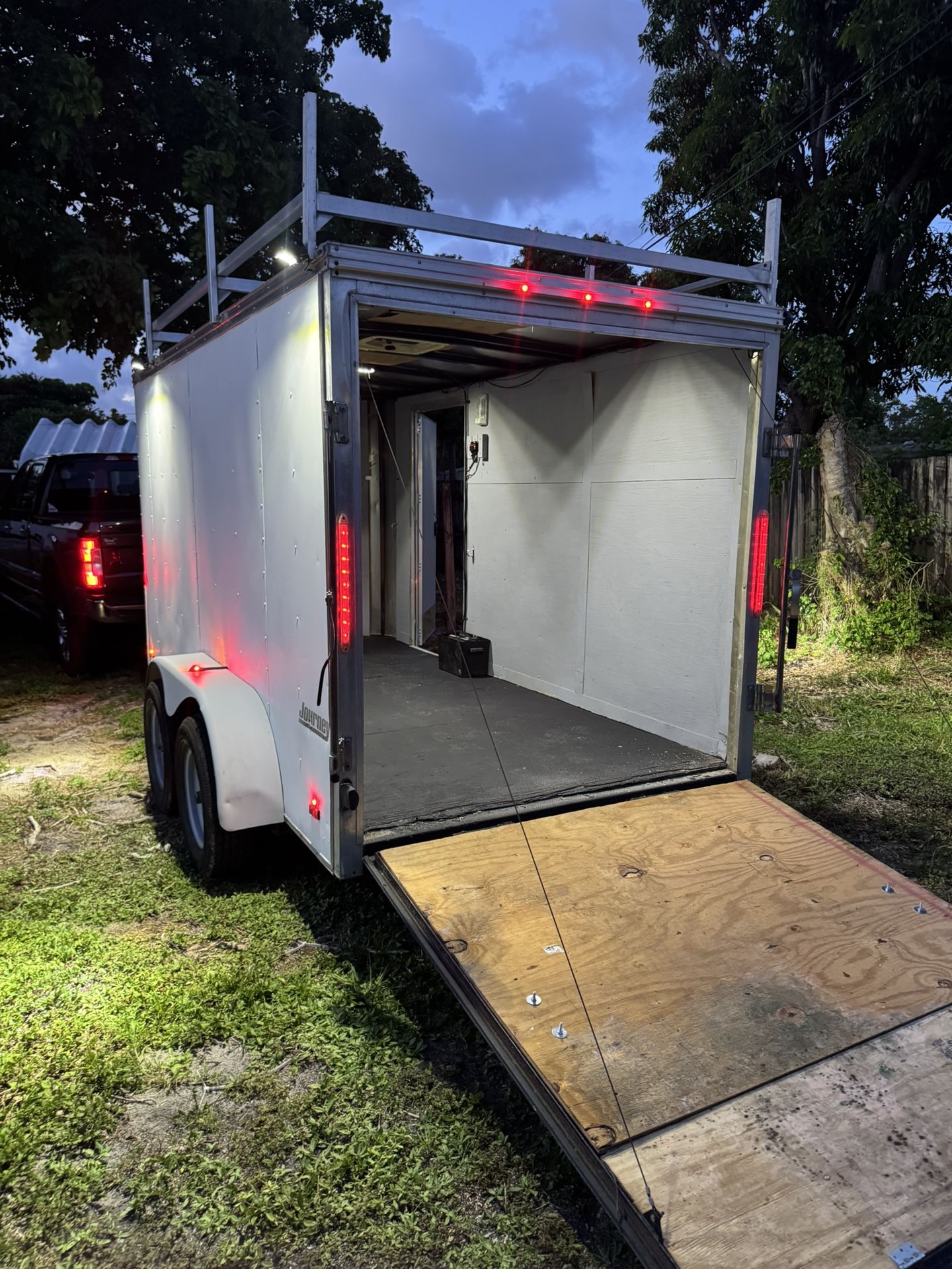 Enclosed Workshop Trailer