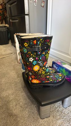 Women’s Rain Boots