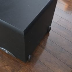 Klipsch 12" Subwoofer (FOR PARTS OR REPAIR)