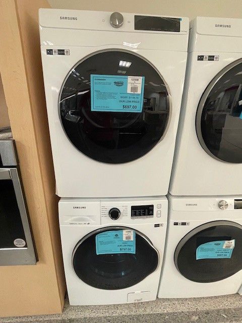 Washer Dryer 24”