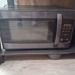 Hamilton Beavh Microwave