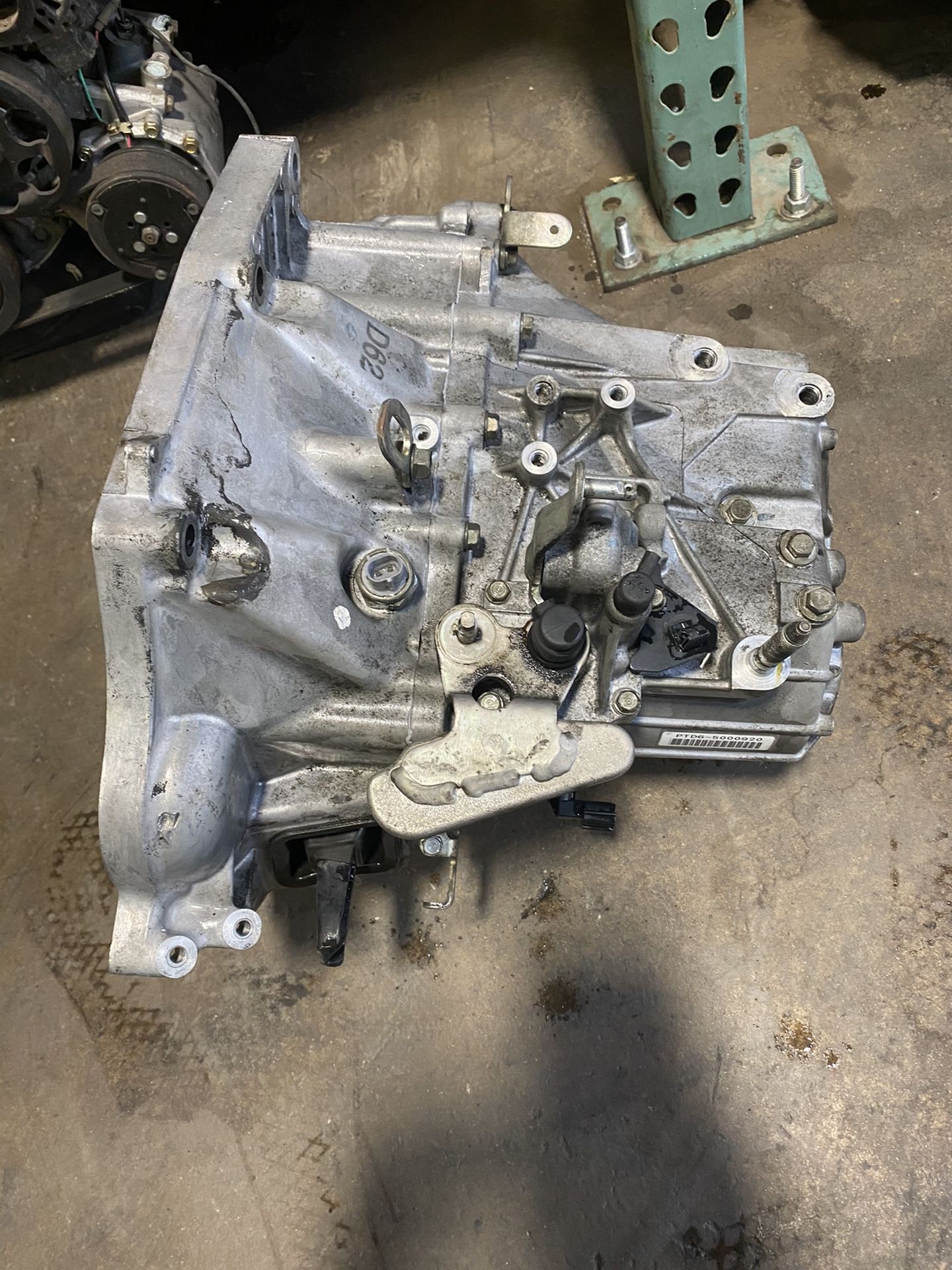 2006 RSX Base Transmission 5 Spd