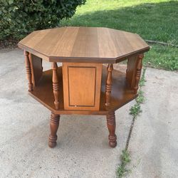 Vintage Andover maple two-tier drum in tables. Set Of Two.