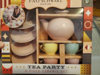 NEW FAO Schwartz kids tea set
