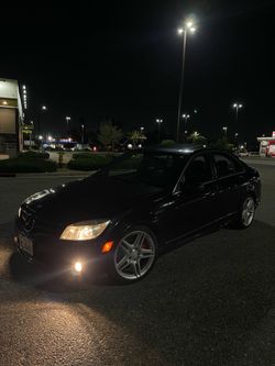 2010 Mercedes-Benz C-Class