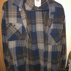 Levi’s Flannel Size Large