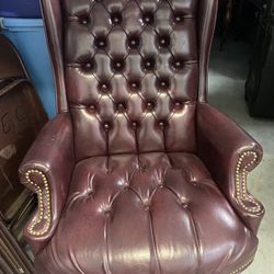 Executive Leather Office Chair 