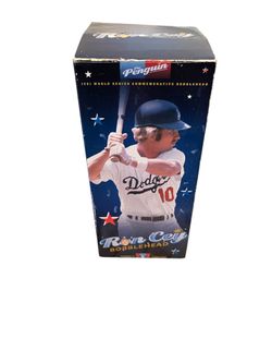 2 Dodgers bobbleheads