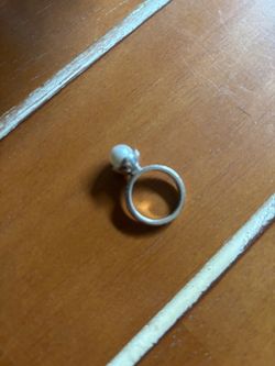 Brighton pearl ring