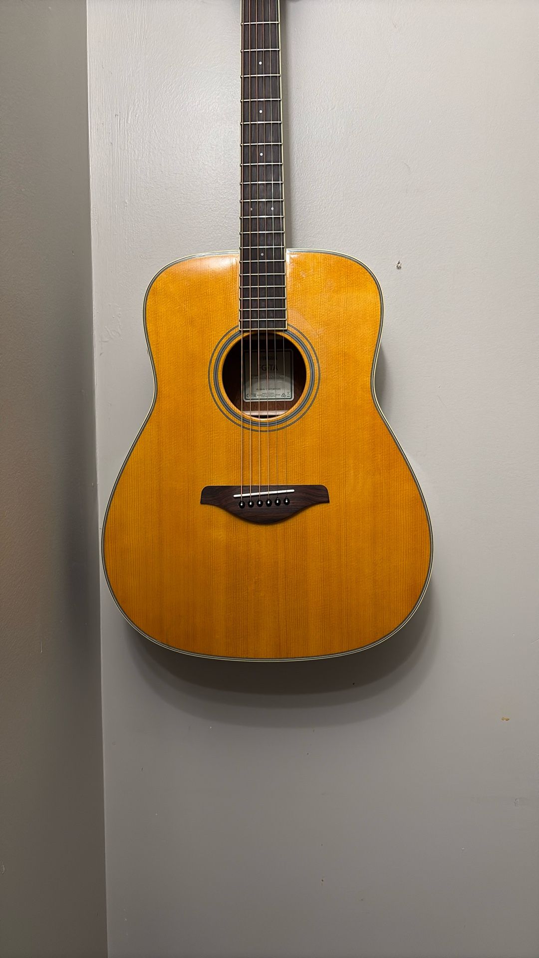 Yamaha FG-TA