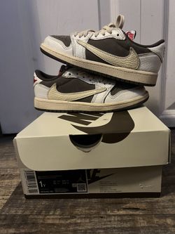 Jordan 1 Low SP (PS)