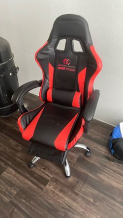 Black and Red Racing Style Gaming Chair