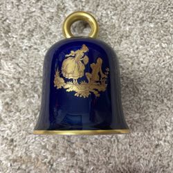 Beautiful vintage Limoge, be in cobalt, blue and gold