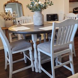 Havalance Dinning Table 