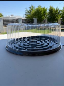 70+ plastic plate with lids