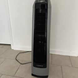 Lasko Oscillating tower fan with 3 speeds