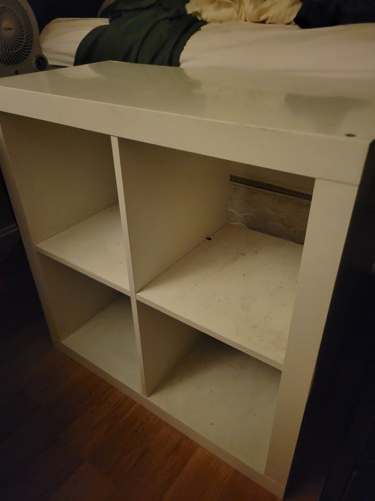 White Cube Shelf
