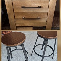 Stools/Nightstands
