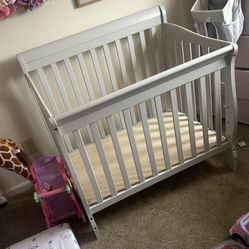 Mini Crib 