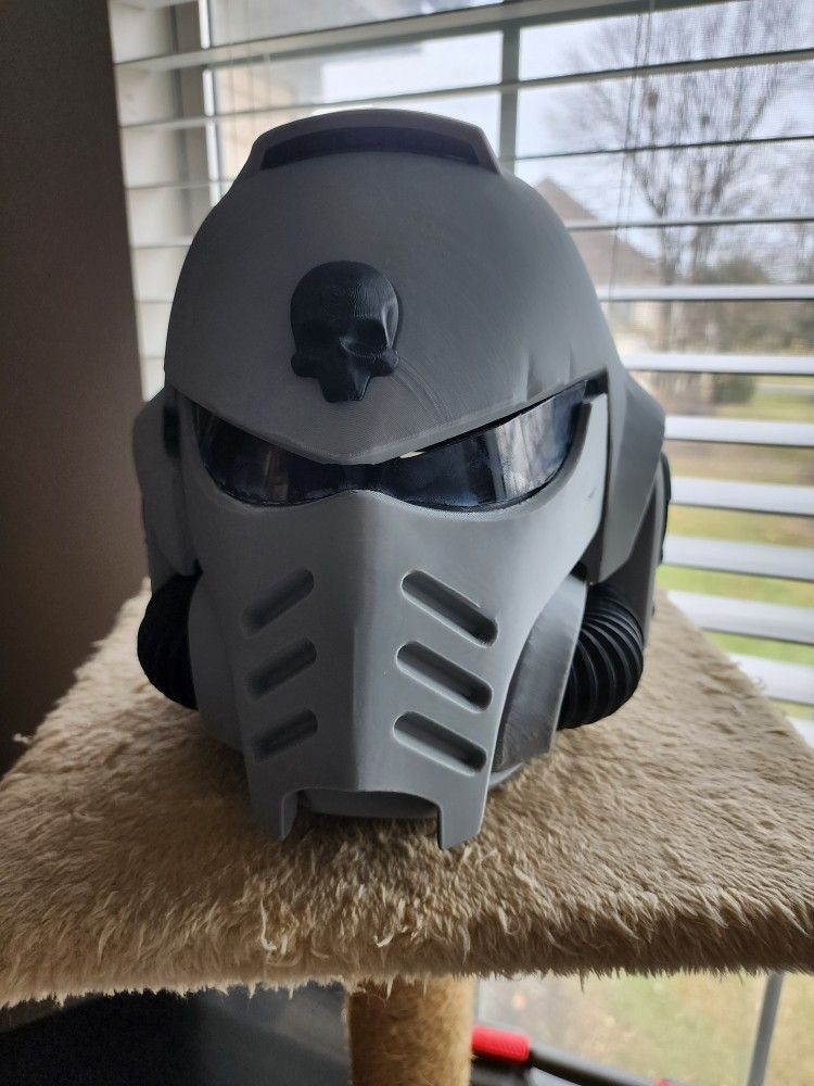 Warhammer Space Marine Wearable Helmet