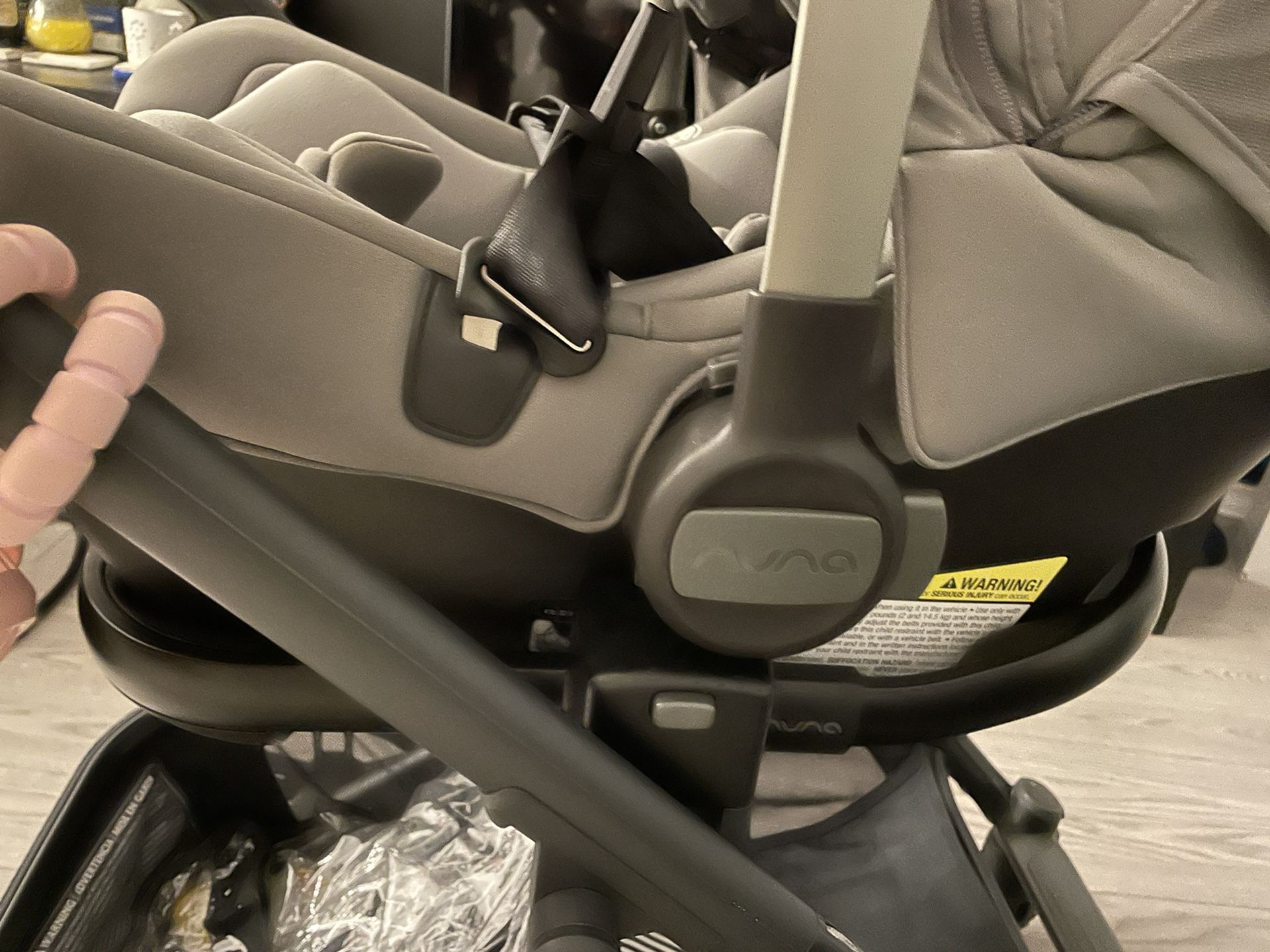 Car Seat Nuna With Uppa Baby Stroller Adapter for Sale in Aventura, FL
