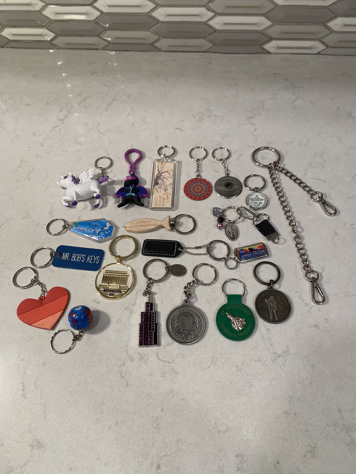 Random Keychain Lot Of 20