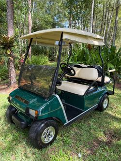 MINT 48 VOLT CLUB CAR GOLF CART!  4 SEATER RUNS AND DRIVES GREAT!!