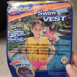 Swim Vest Age 3-5 New